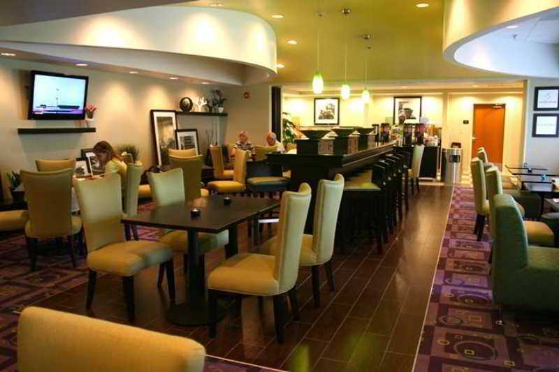 Hampton Inn Richmond - South Restoran gambar