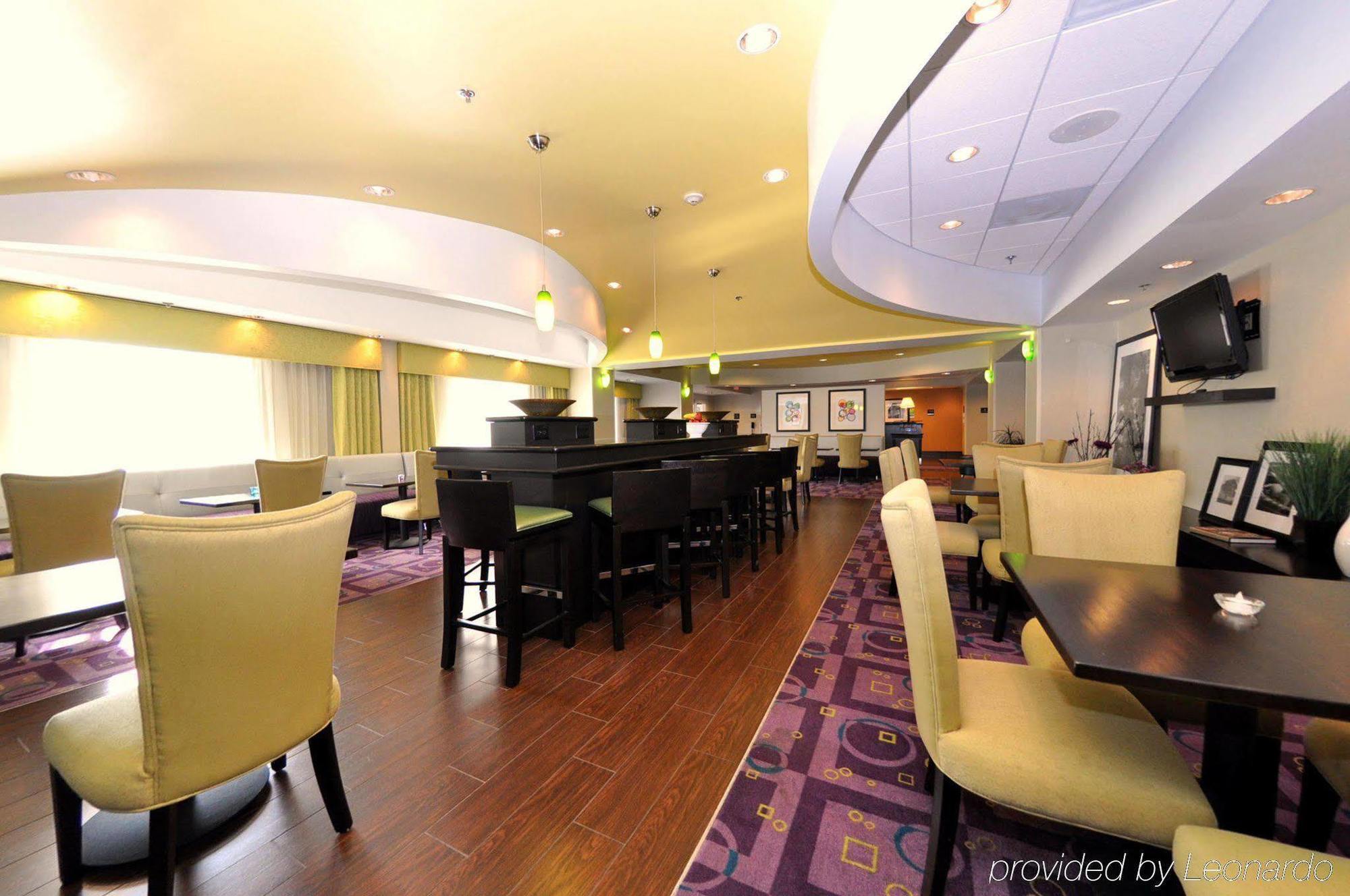 Hampton Inn Richmond - South Restoran gambar