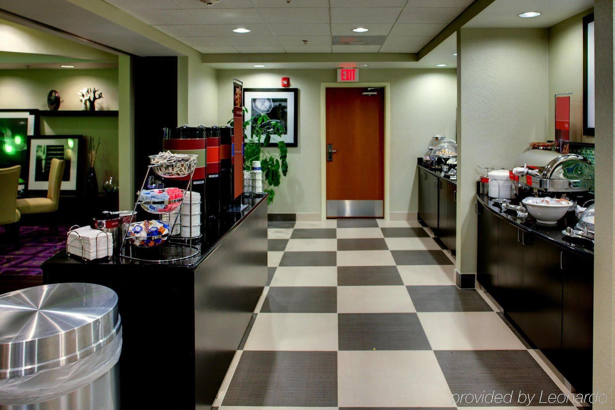 Hampton Inn Richmond - South Restoran gambar